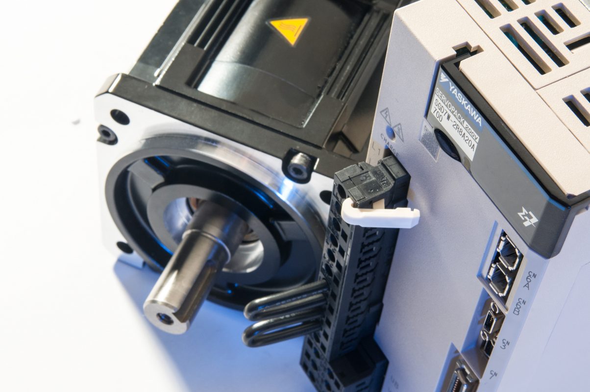 Động cơ Servo Yaskawa SGM7A